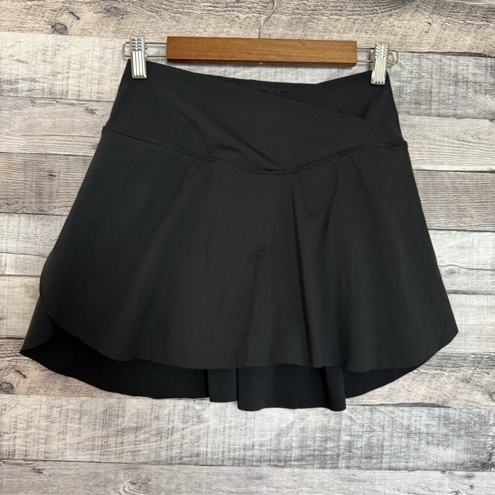 Halara SoftlyZero Airy Crossover High Waisted Athletic Skorts Black Medium